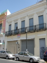 Edificio en la calle Morelos